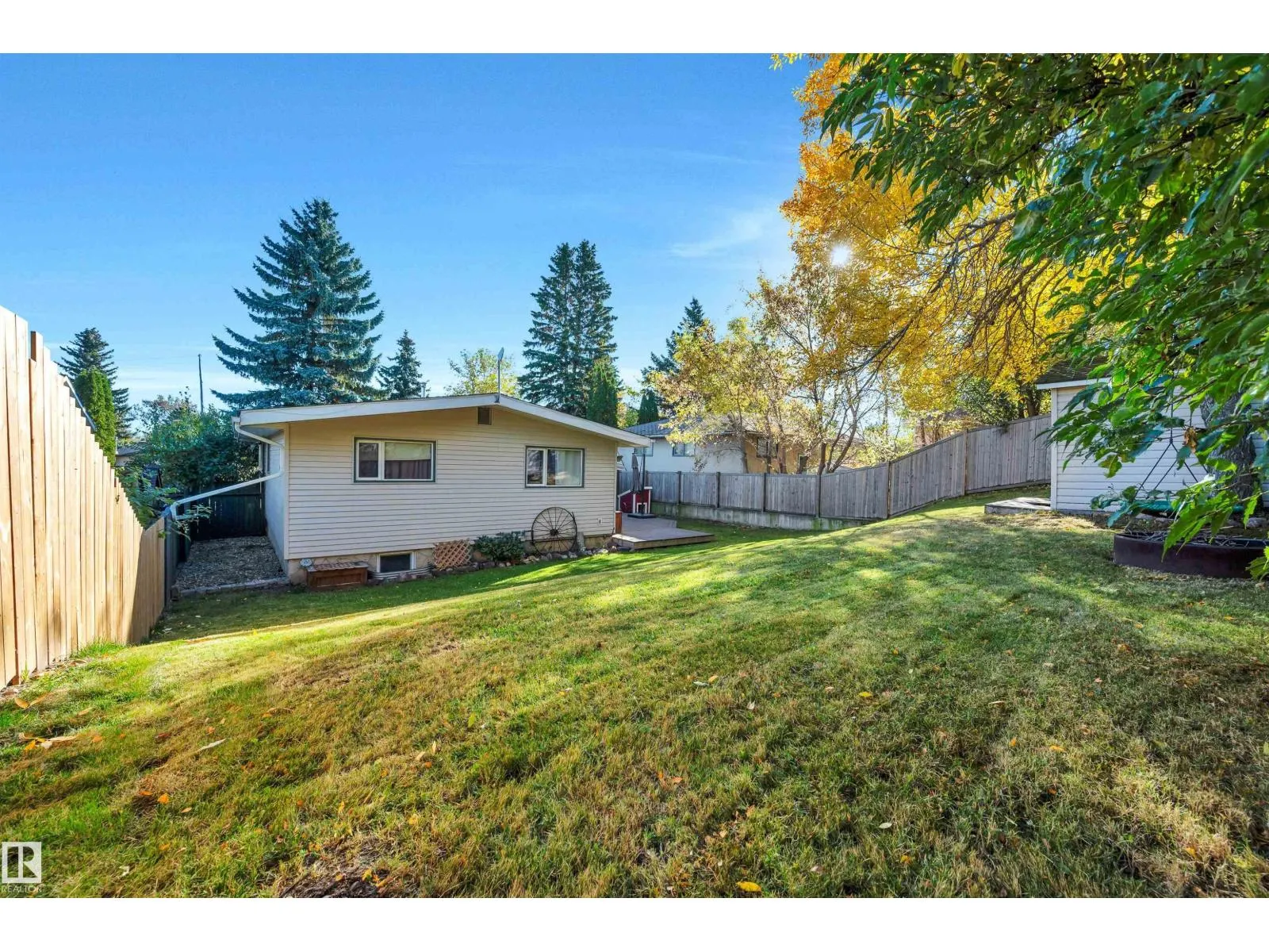 132 GARLAND CR