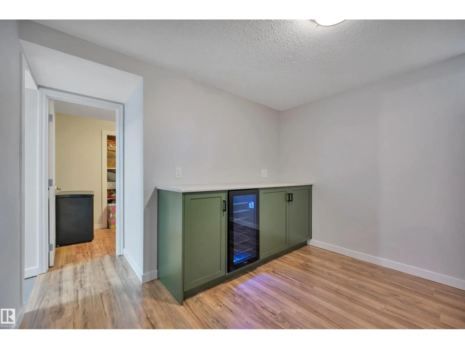 132 GARLAND CR
