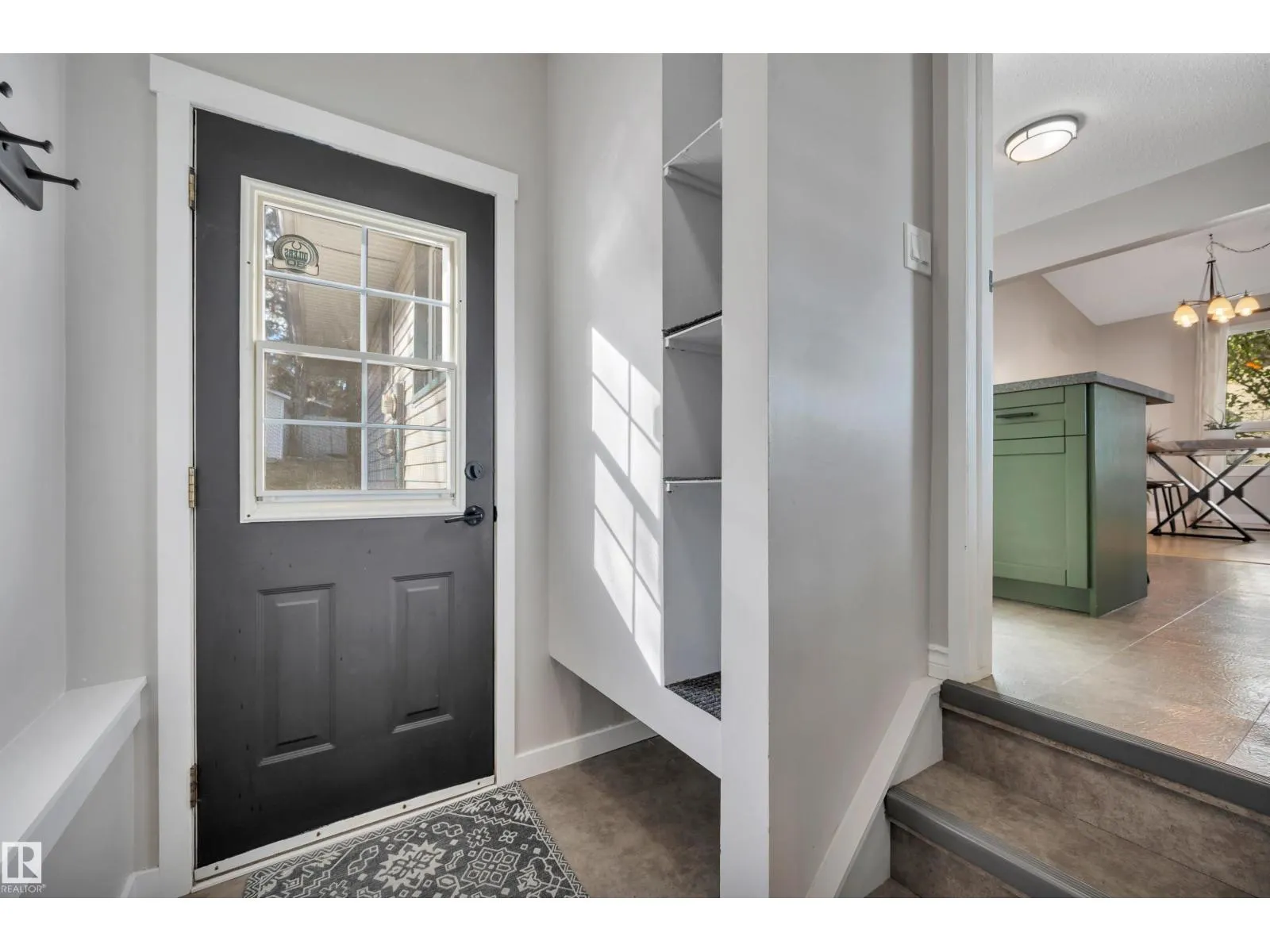 132 GARLAND CR
