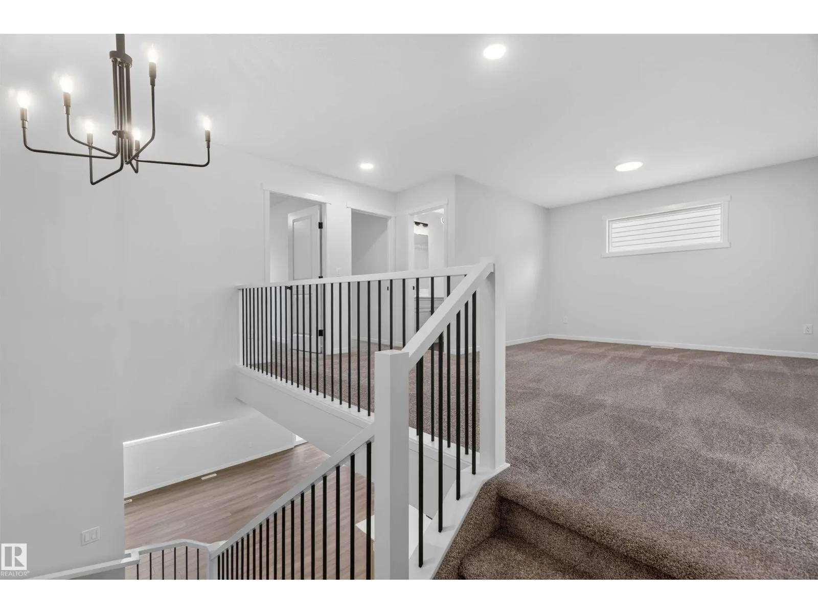 5 EMERSON LD