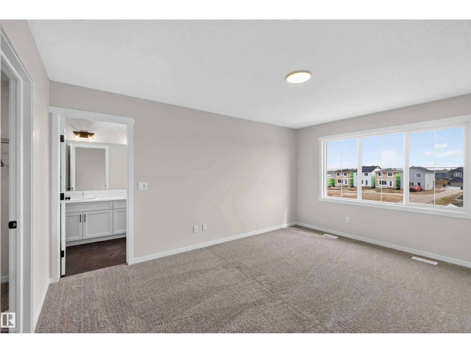 5 EMERSON LD