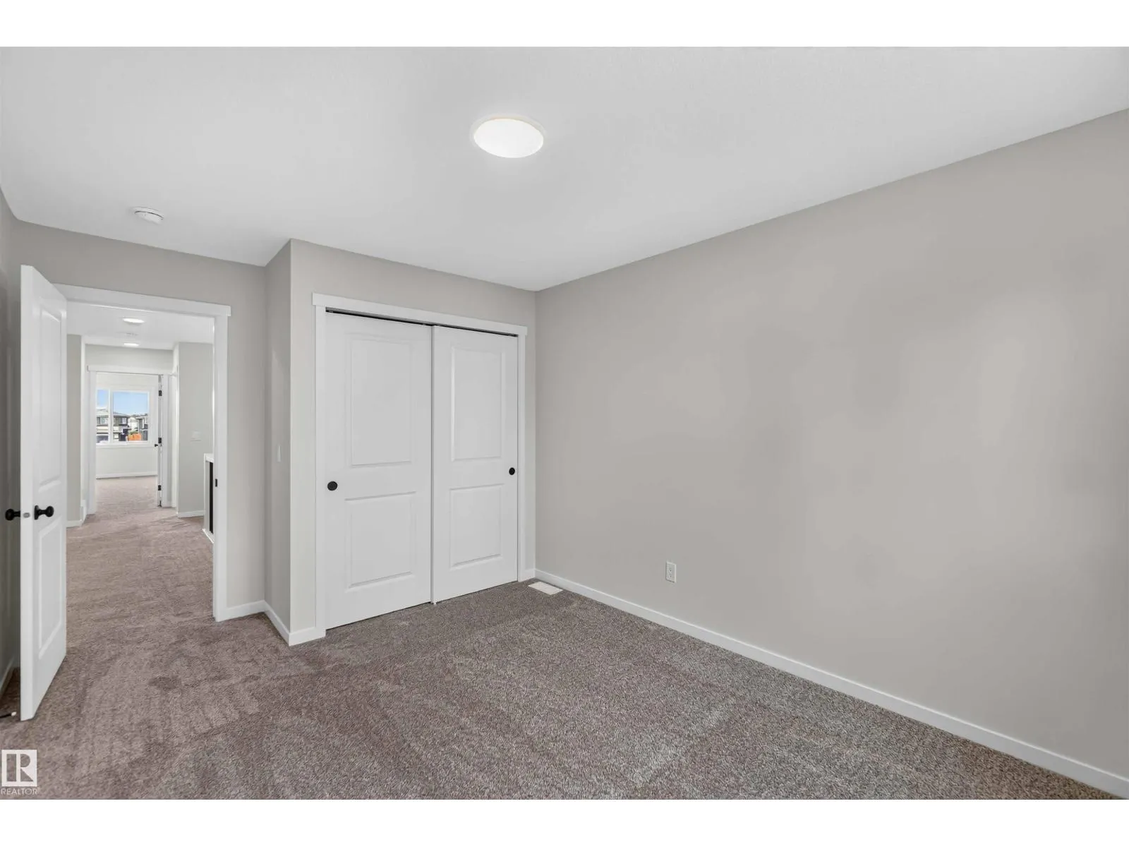 5 EMERSON LD