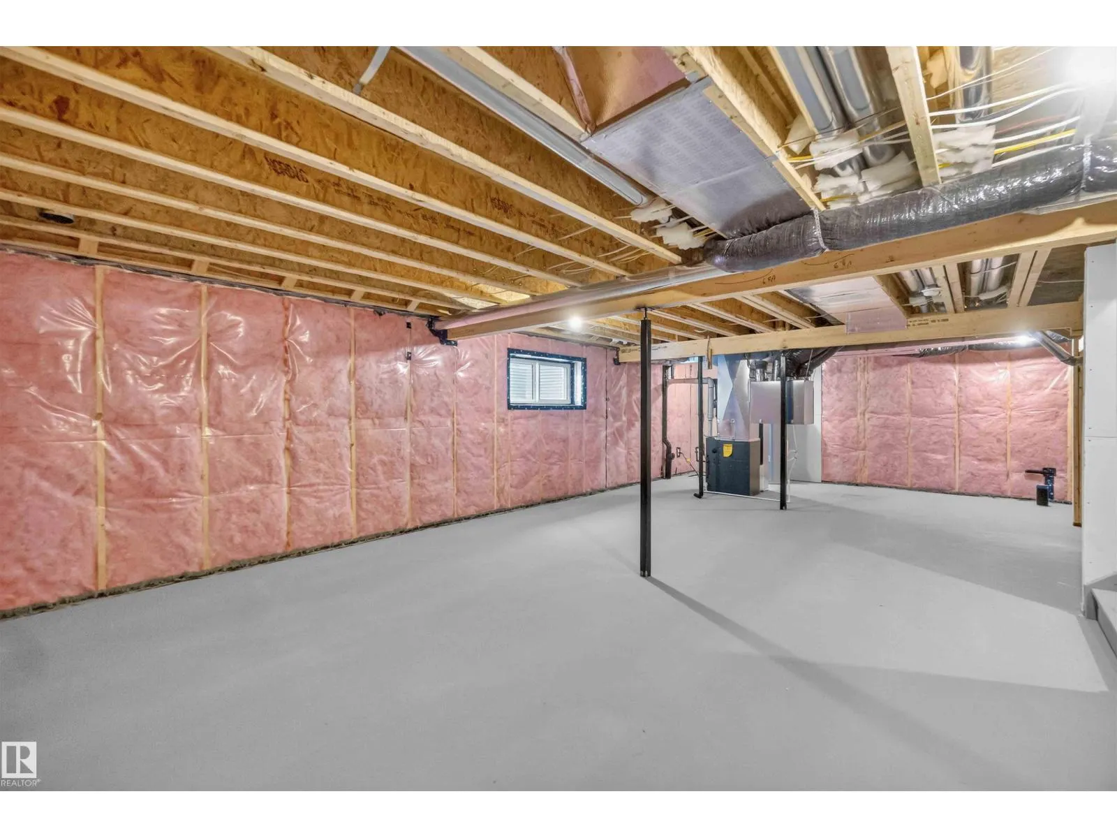 5 EMERSON LD
