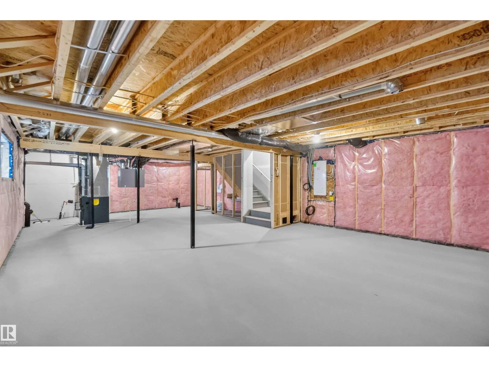 5 EMERSON LD
