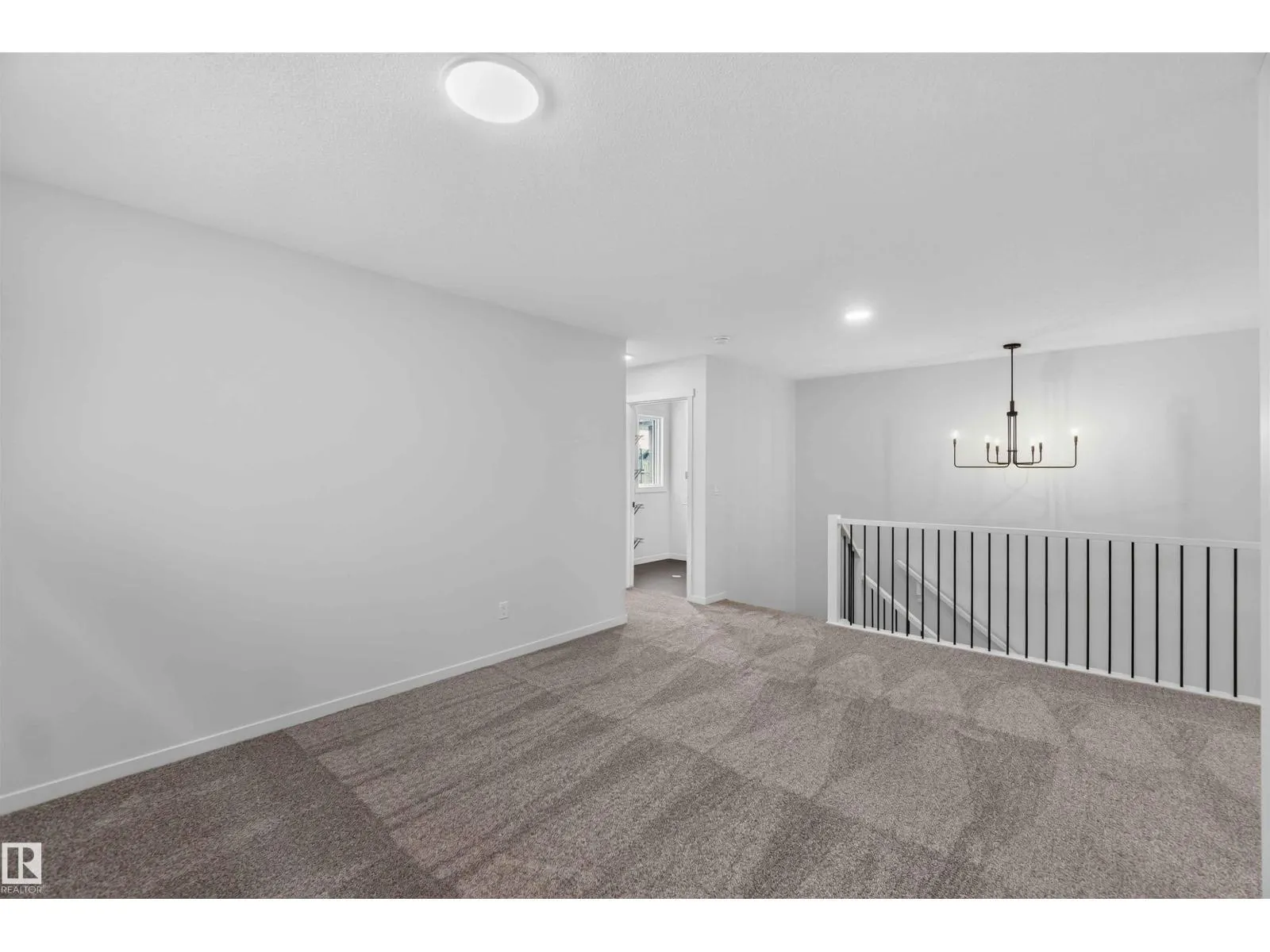 5 EMERSON LD