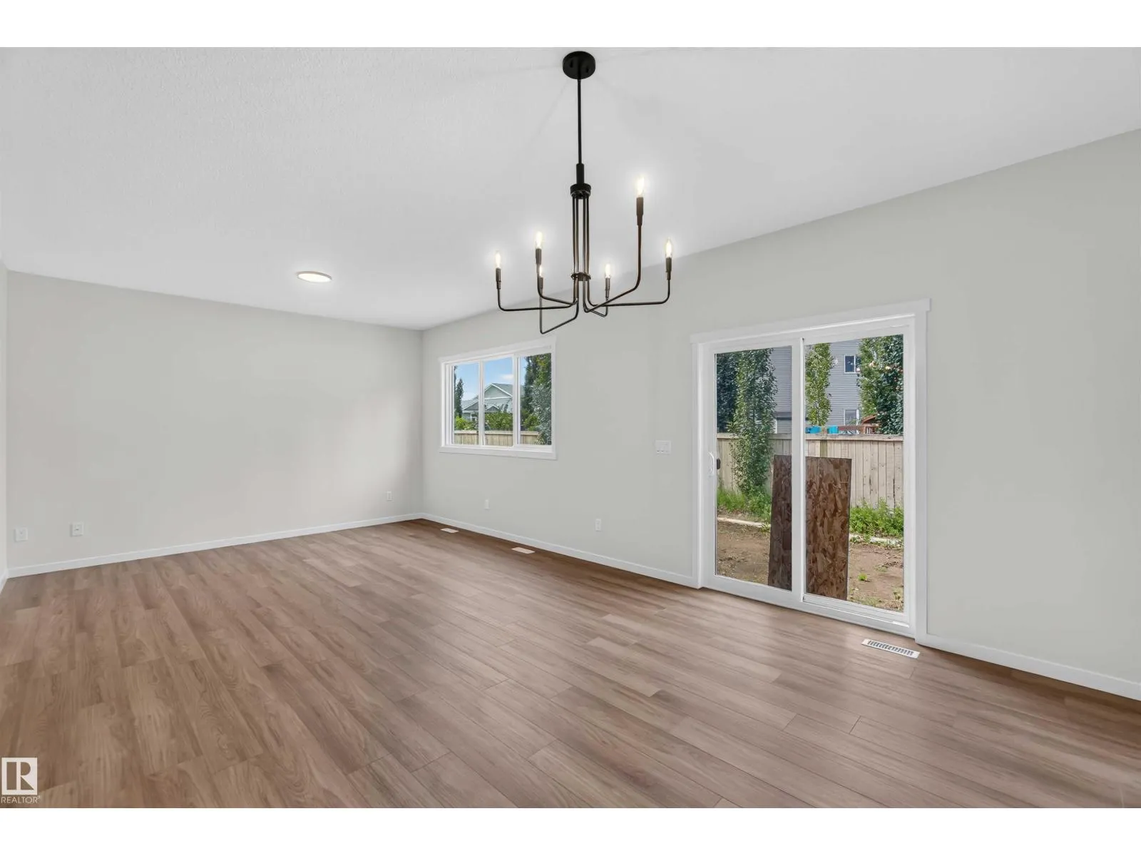 5 EMERSON LD