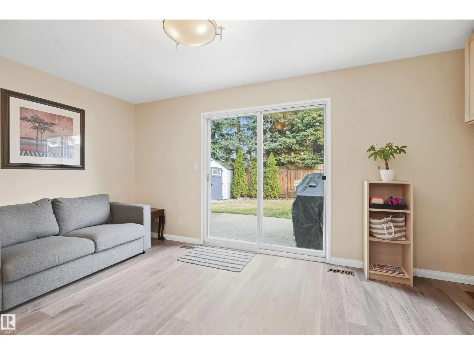104 VILLAGE DO