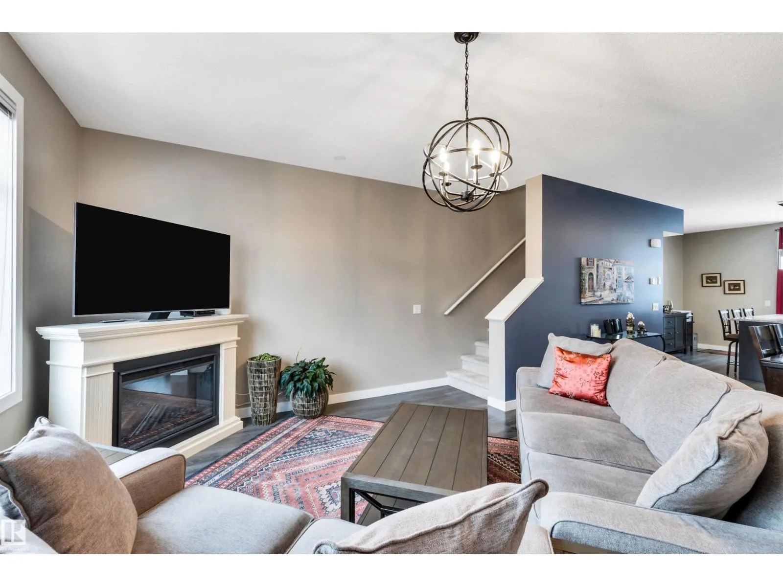 #87 600 BELLEROSE DR