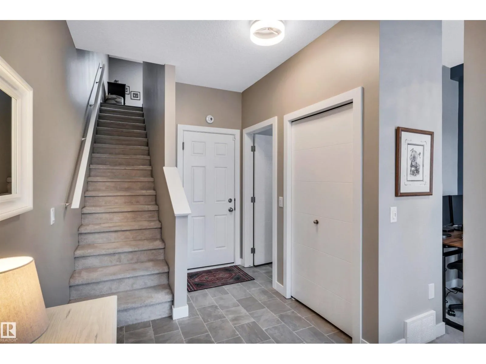 #87 600 BELLEROSE DR