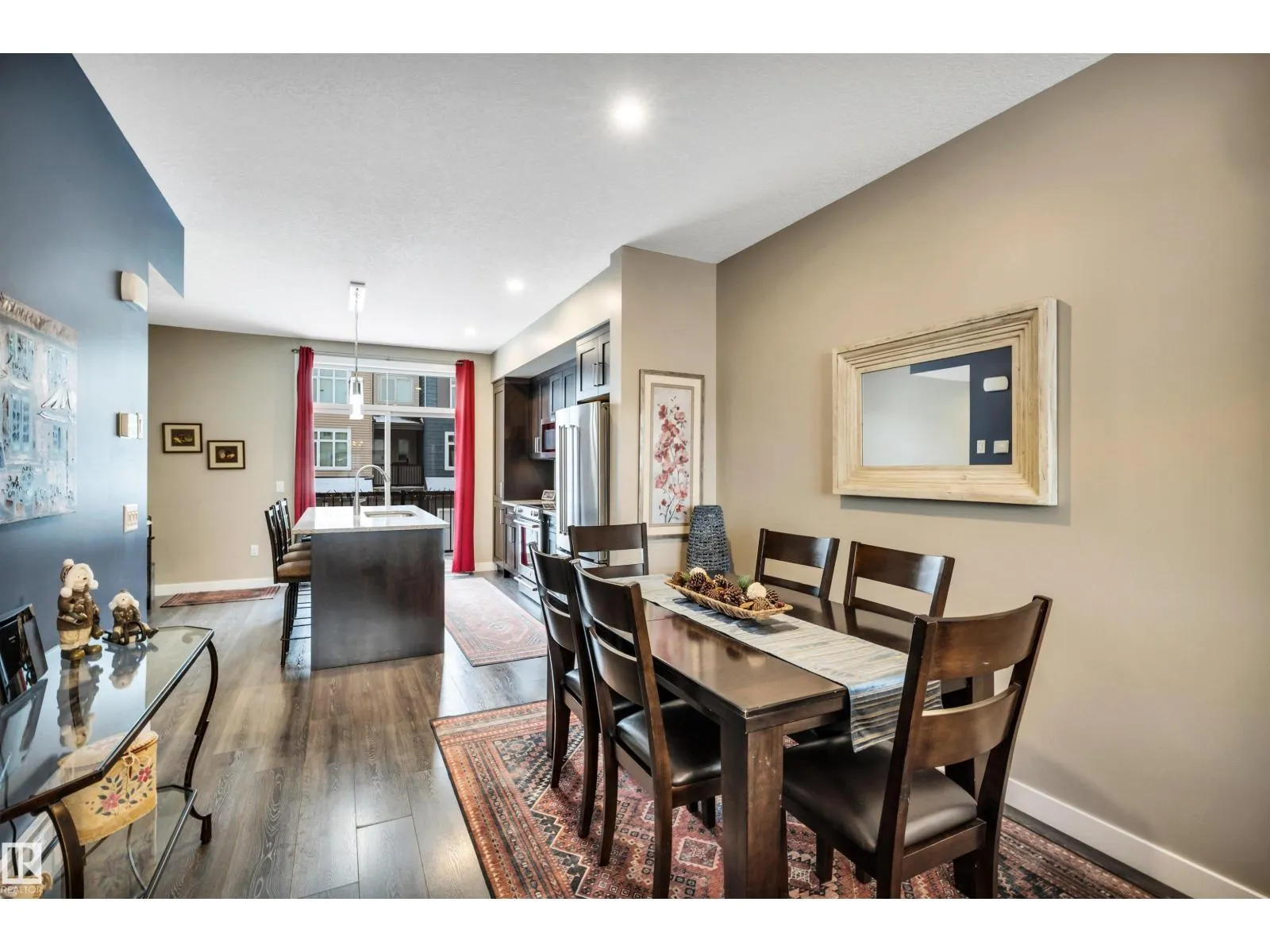 #87 600 BELLEROSE DR