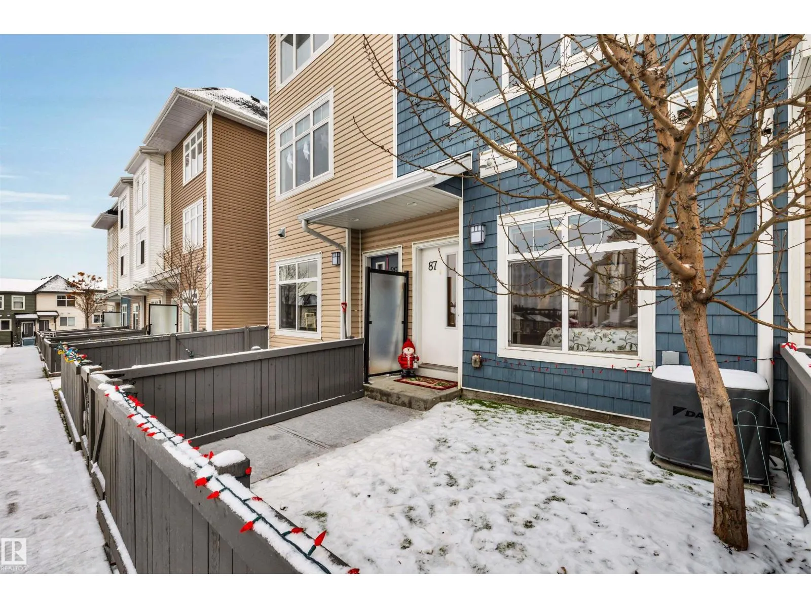 #87 600 BELLEROSE DR