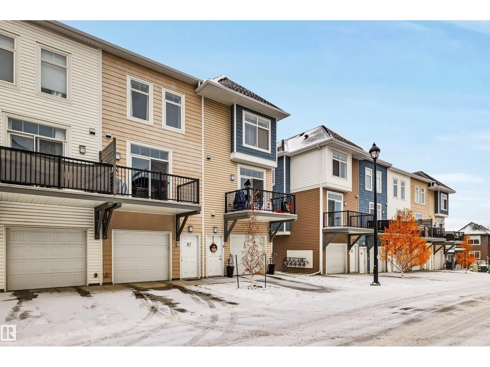 #87 600 BELLEROSE DR
