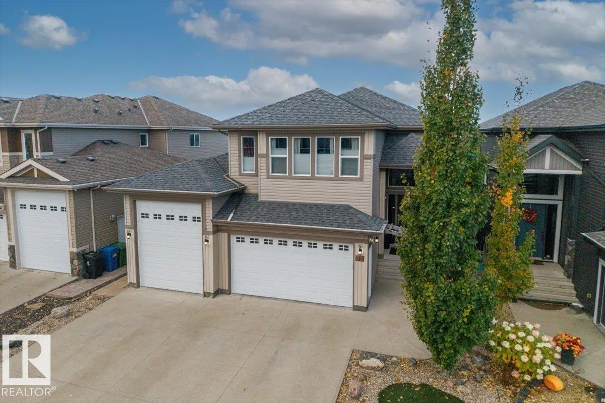 62 CHESTNUT WY