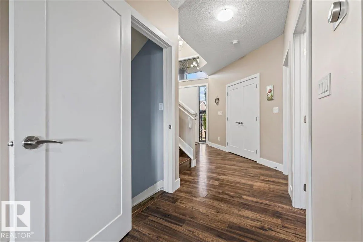 62 CHESTNUT WY