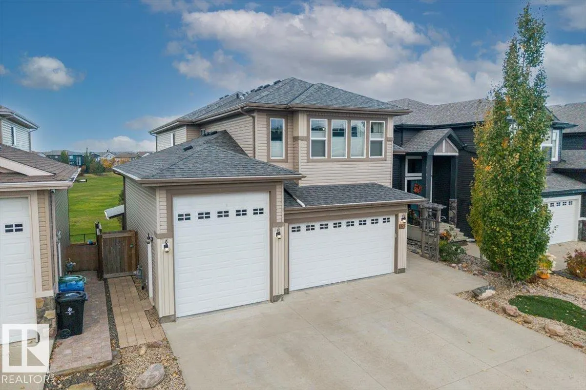 62 CHESTNUT WY