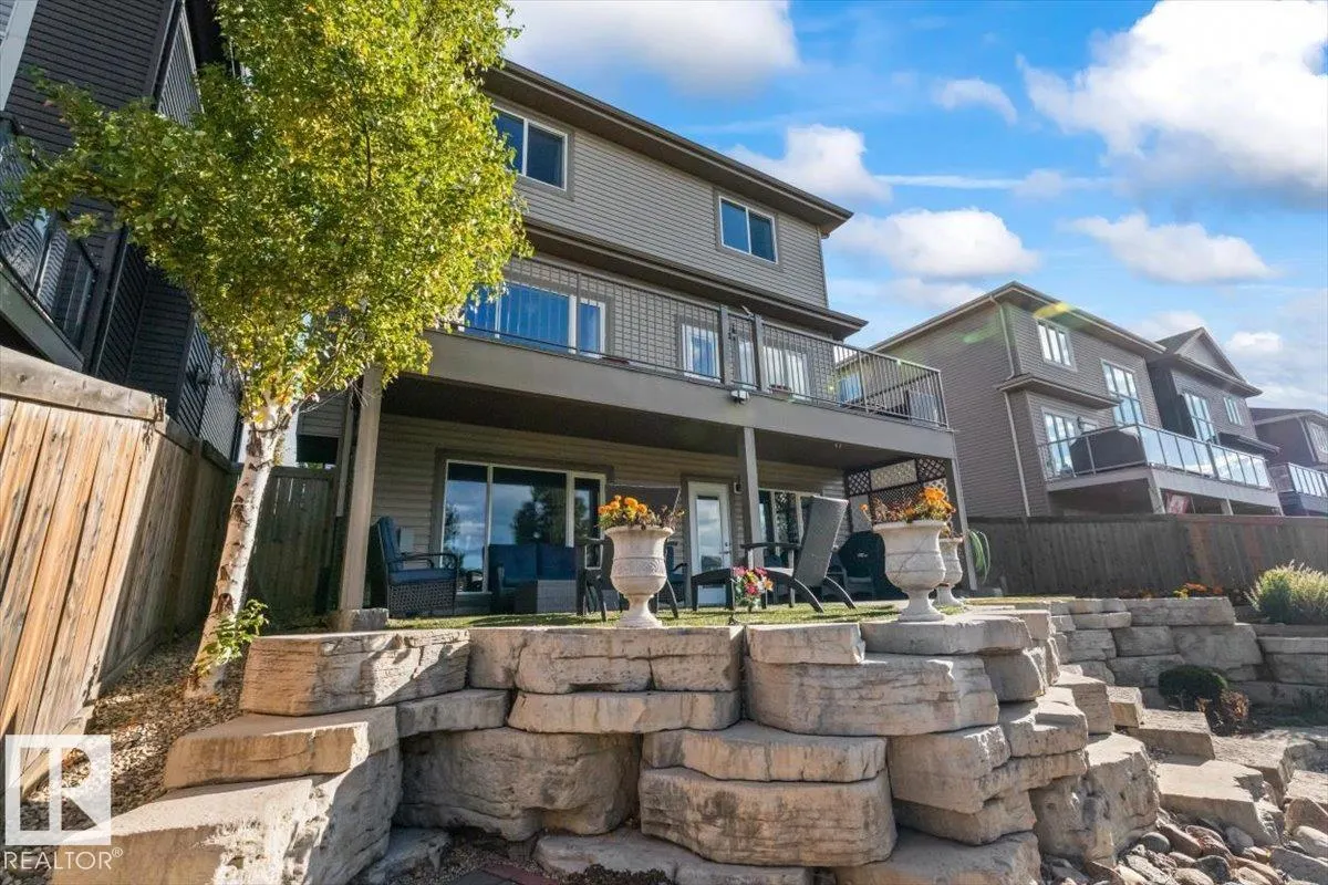 62 CHESTNUT WY