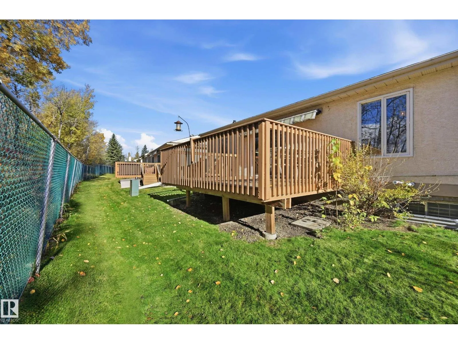 #19 10 GRANGE DR