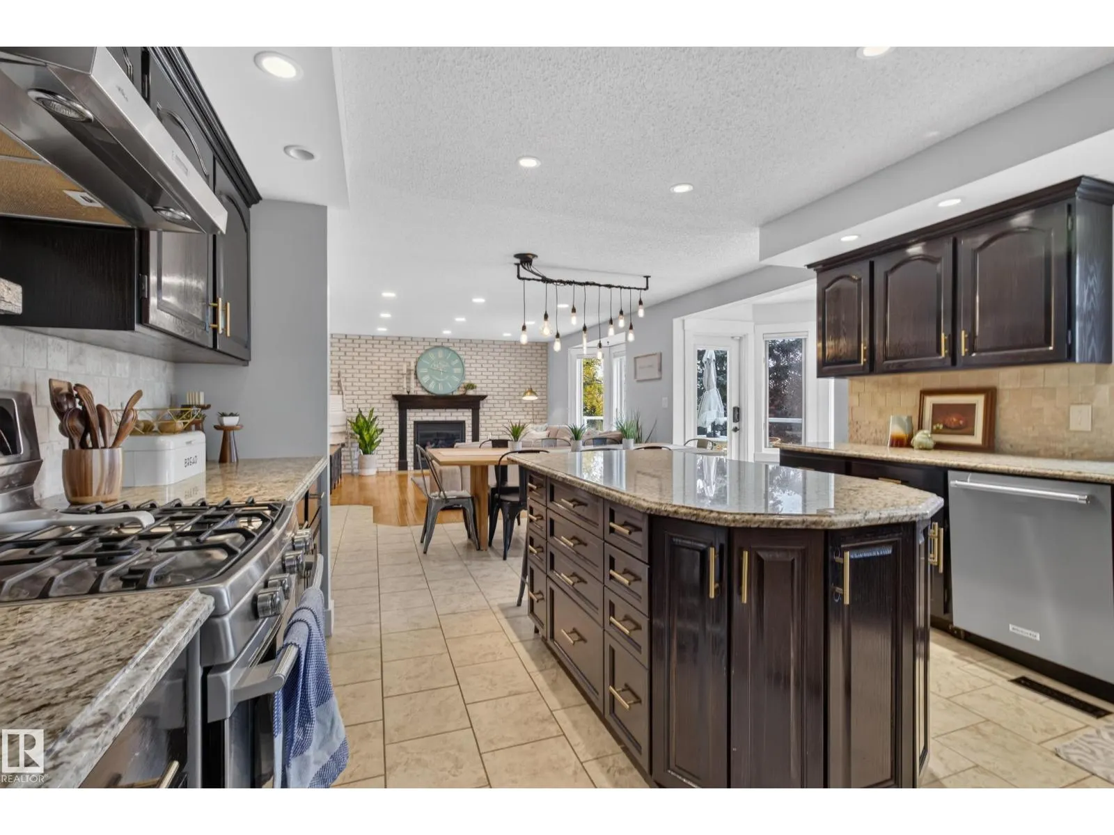 35 Ridgemont WY