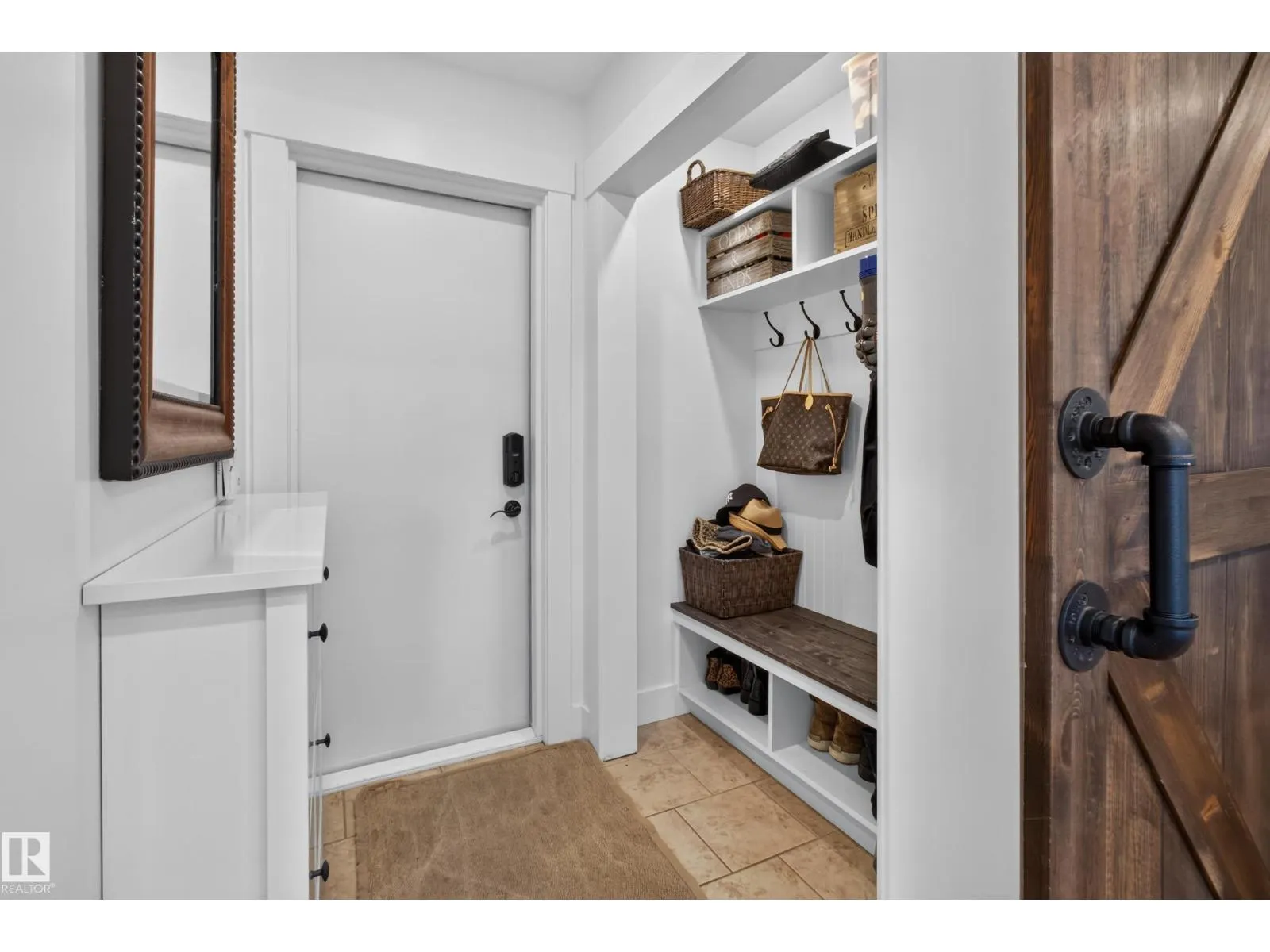 35 Ridgemont WY