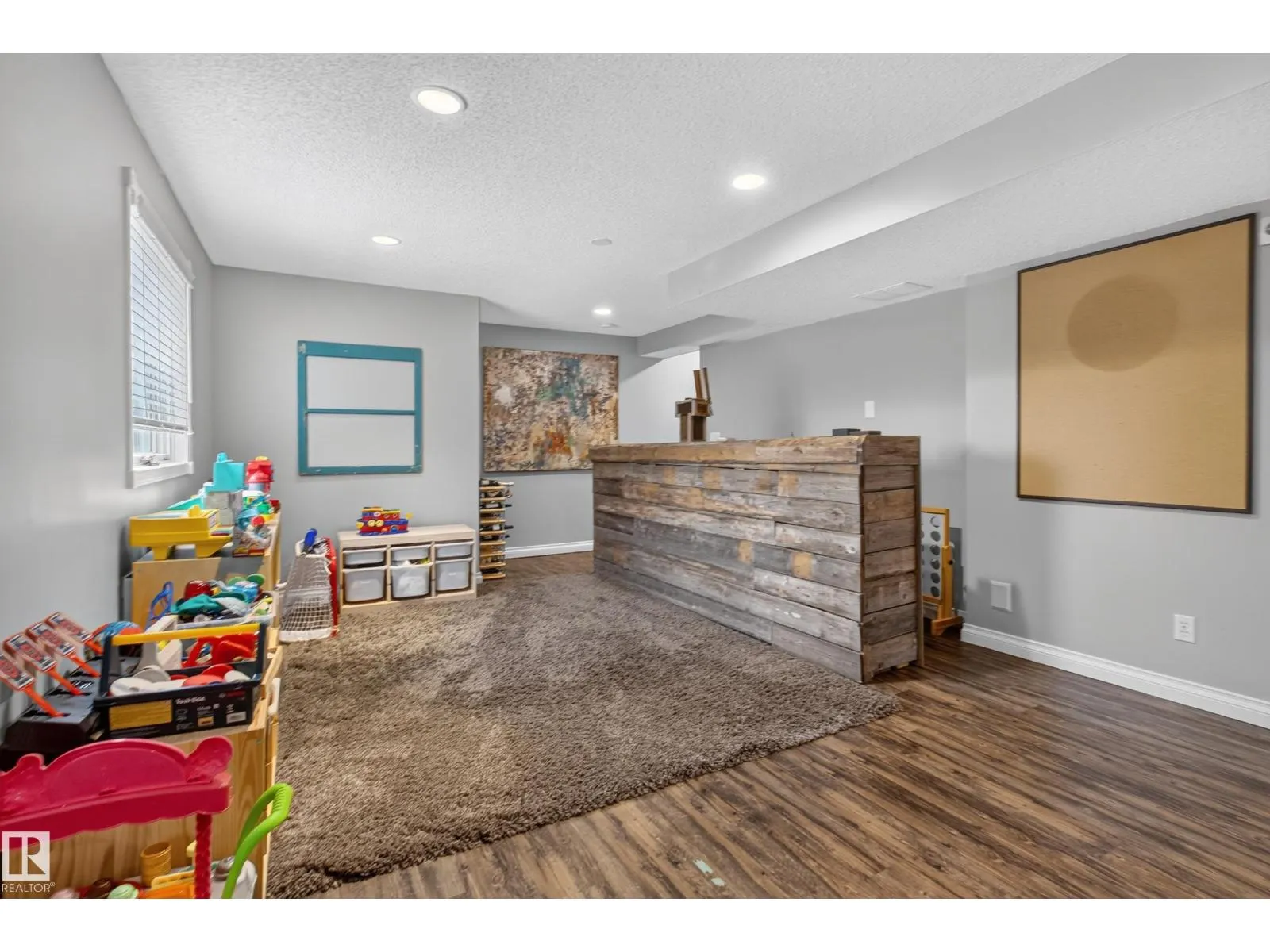 35 Ridgemont WY