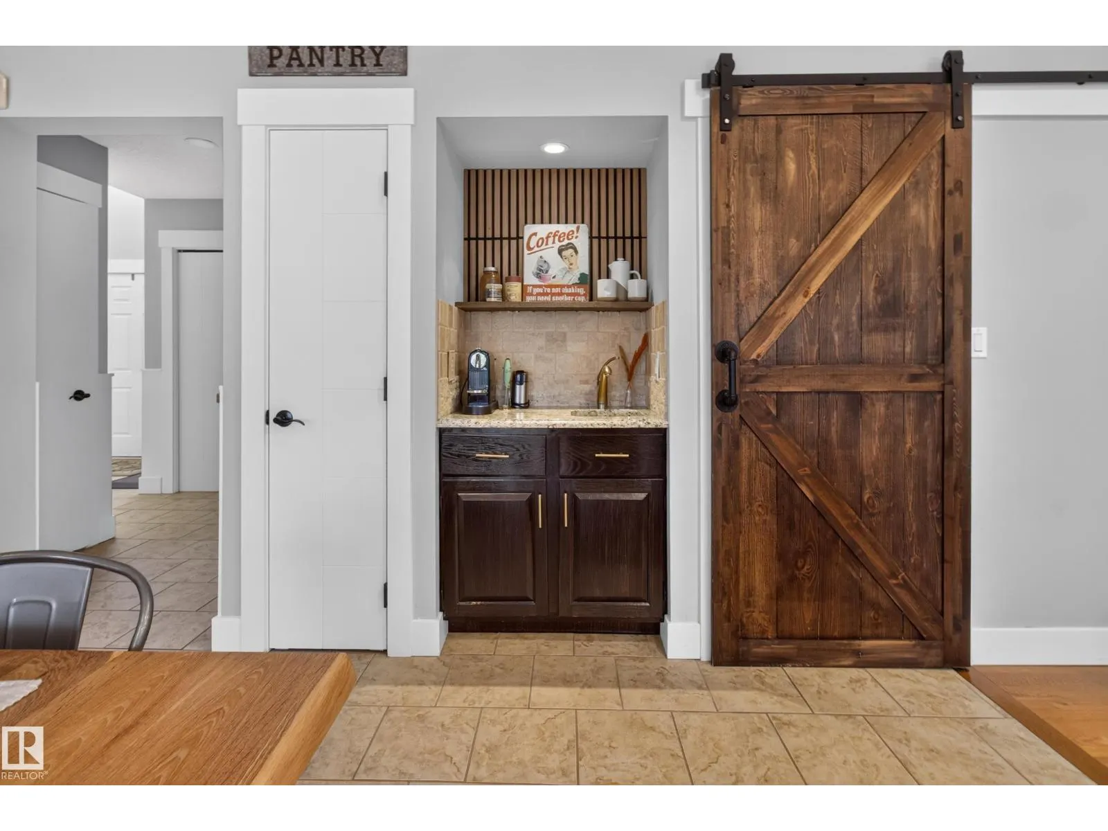35 Ridgemont WY