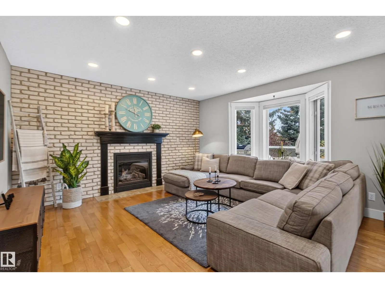 35 Ridgemont WY