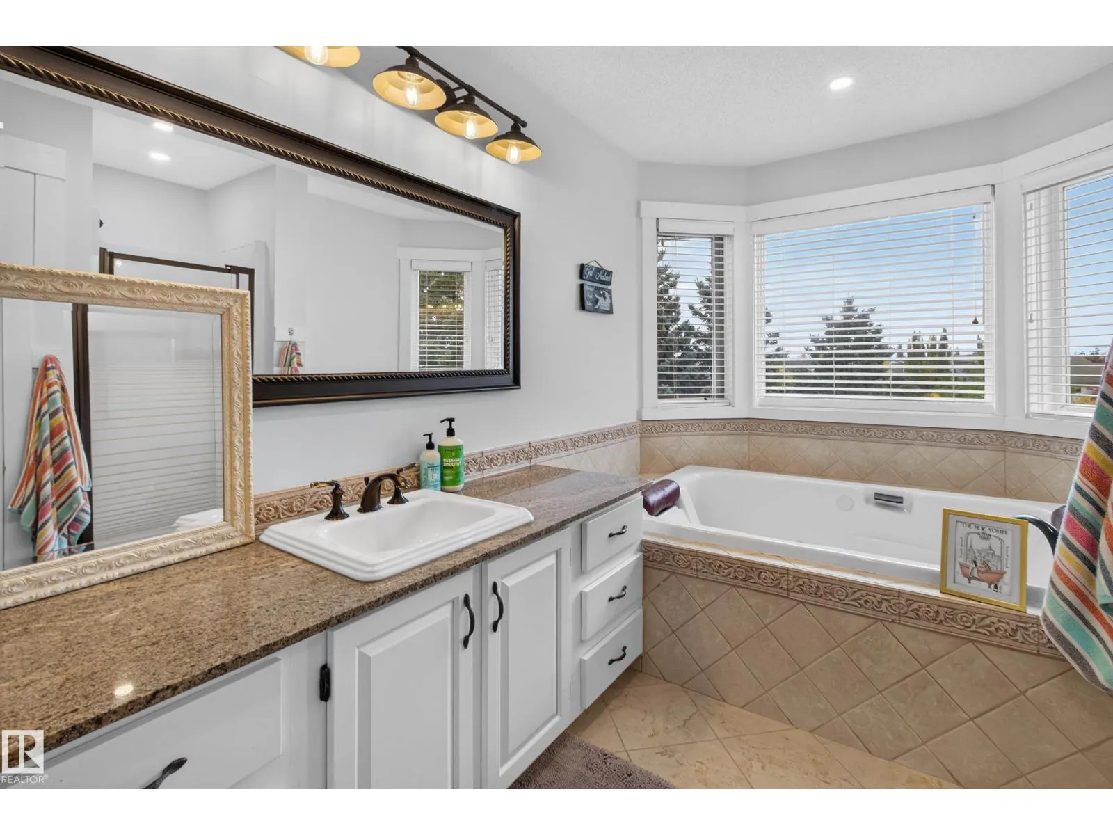 35 Ridgemont WY