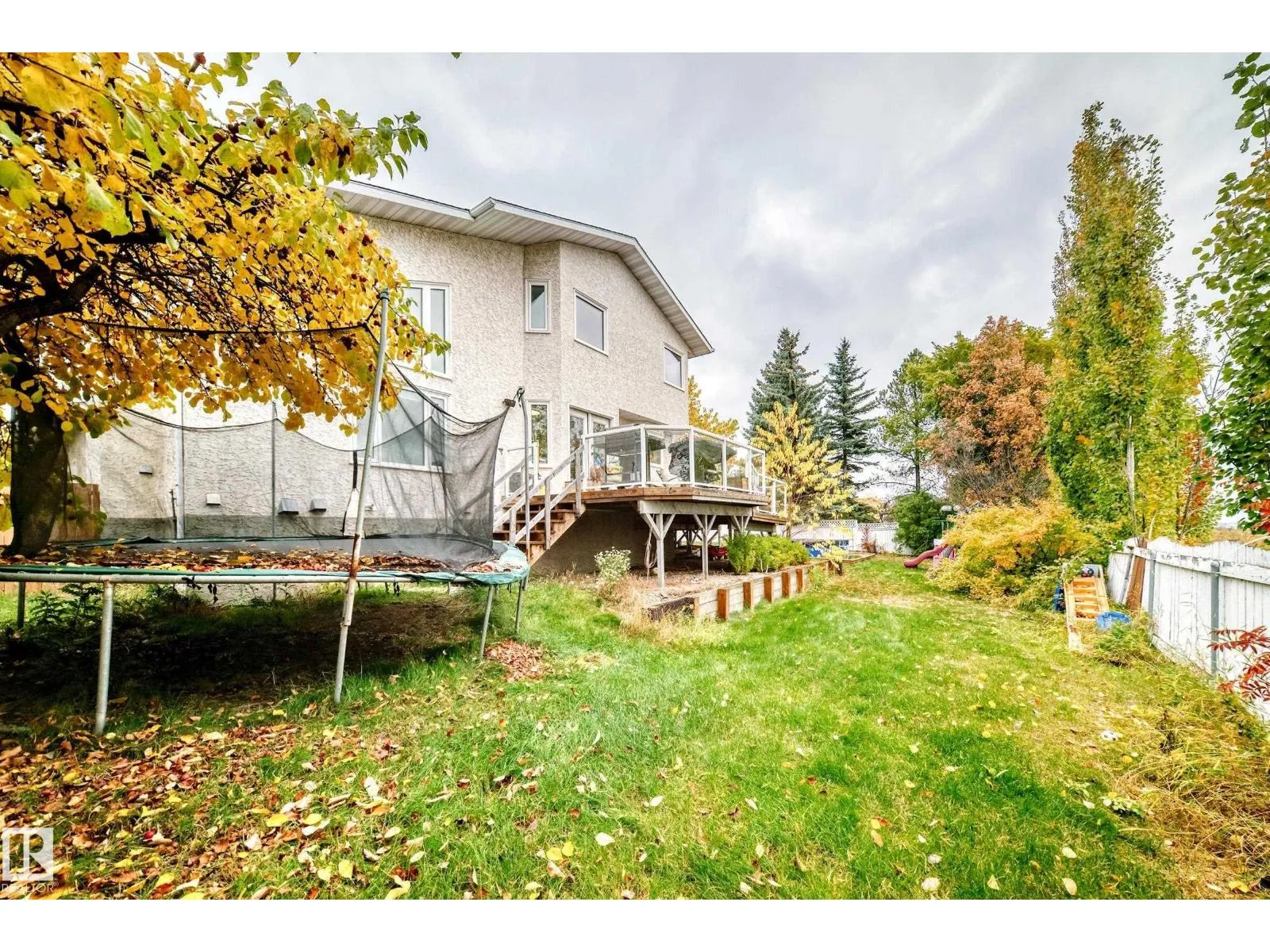 88 HIGHLAND WY