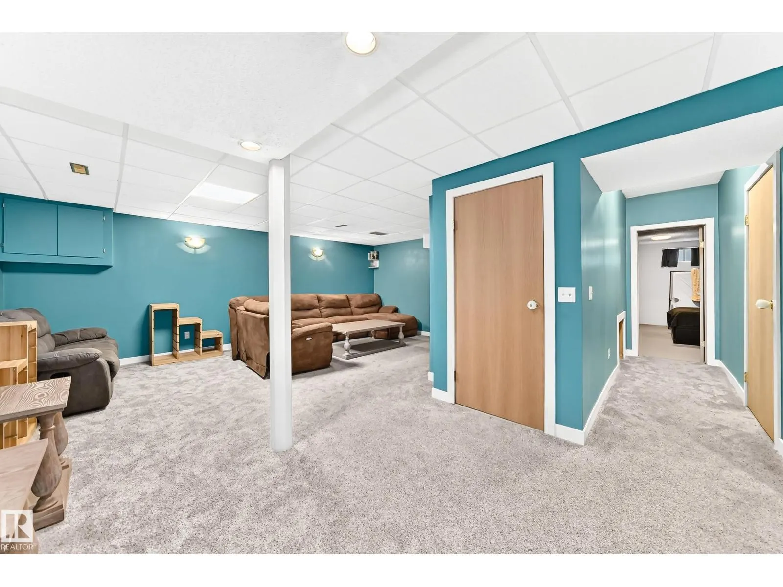 88 HIGHLAND WY