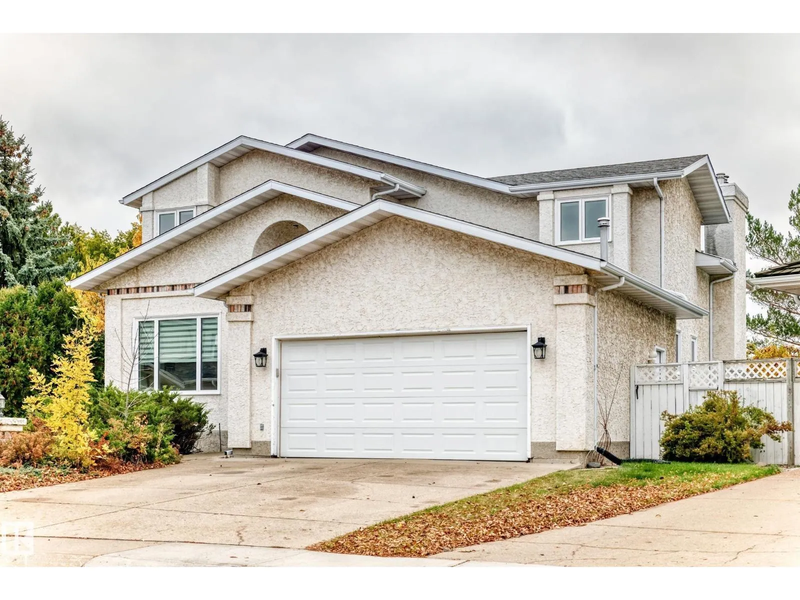 88 HIGHLAND WY
