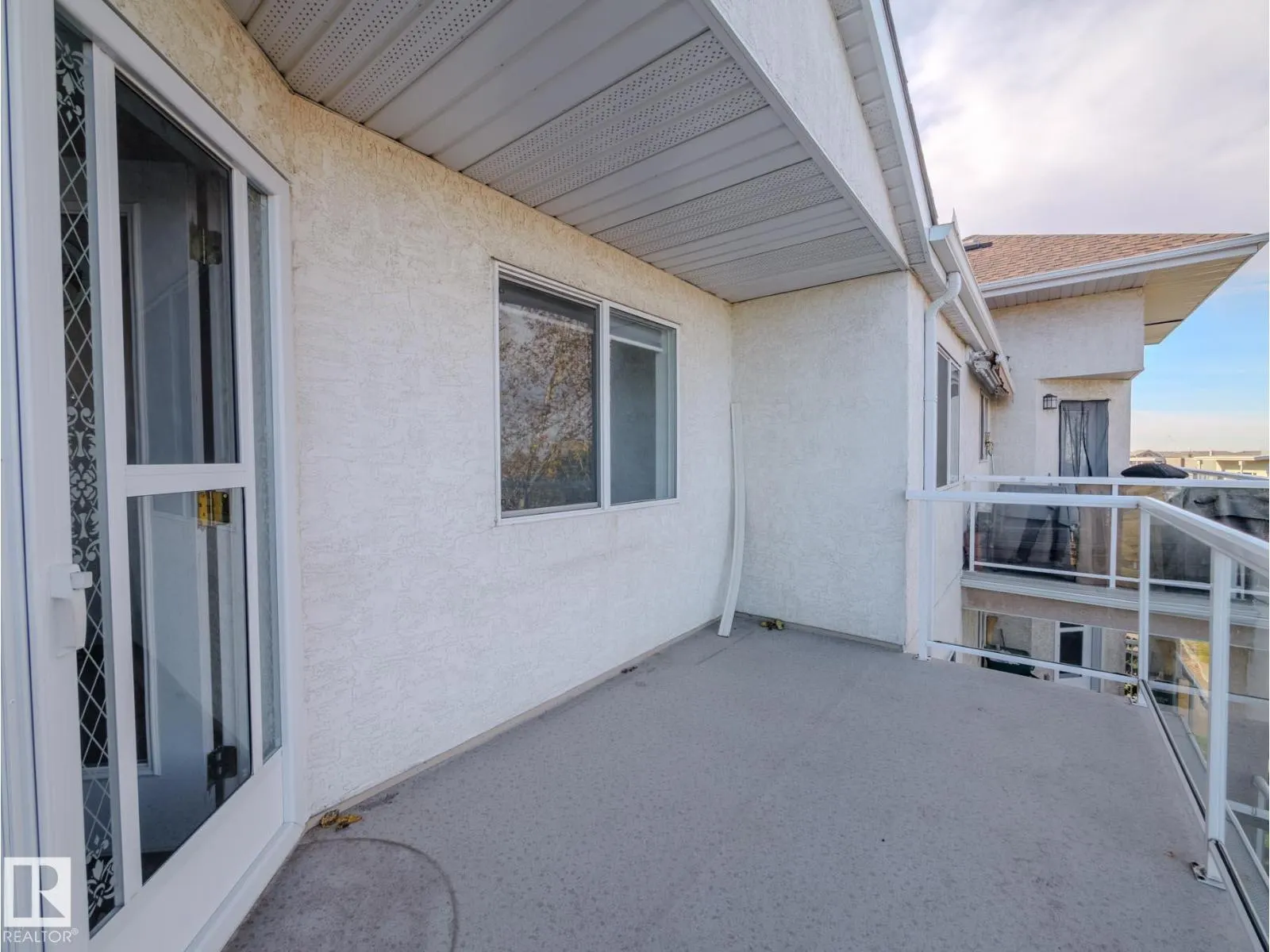 #404 69 CRYSTAL LN