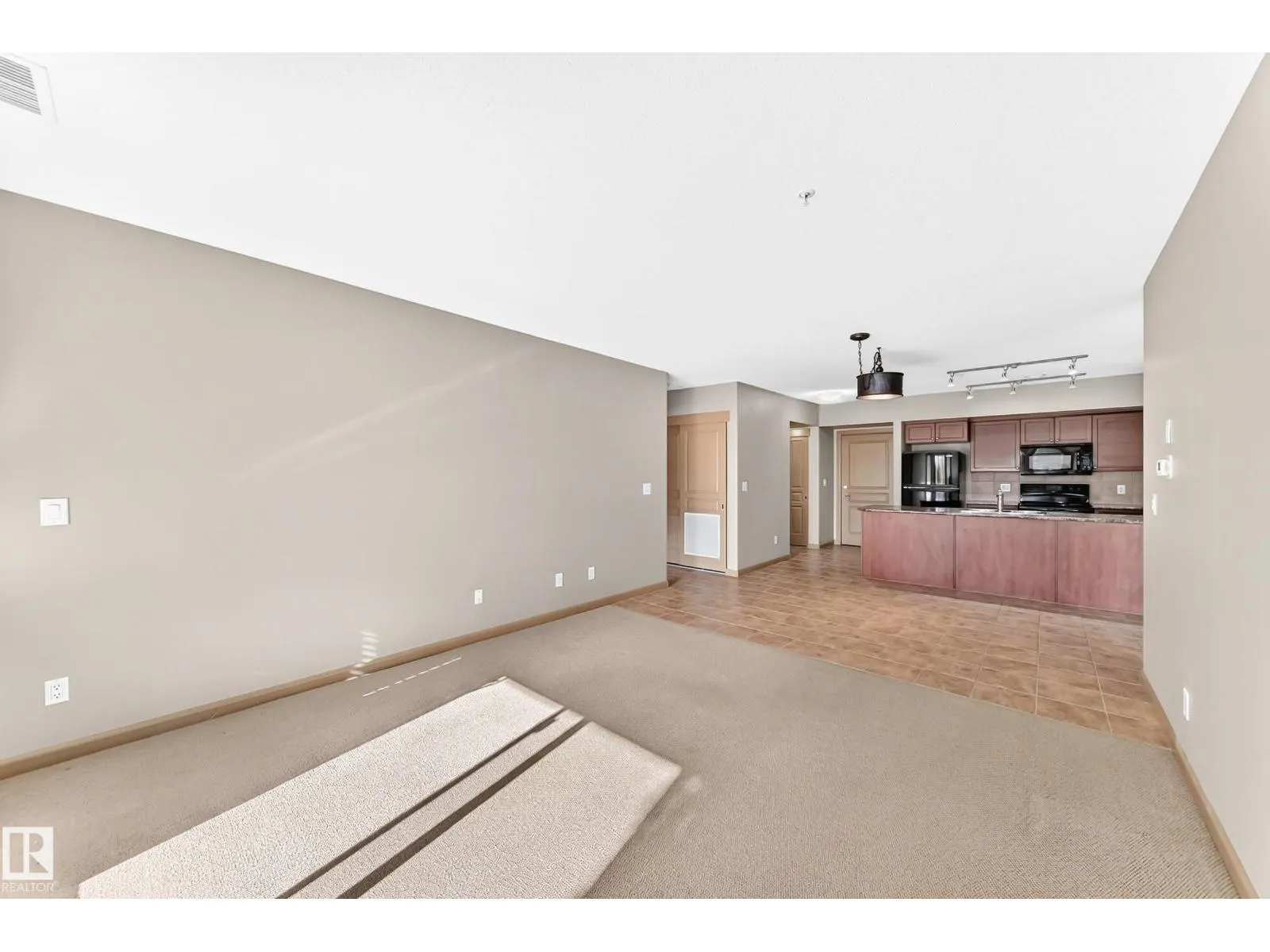 #207 500 PALISADES WY