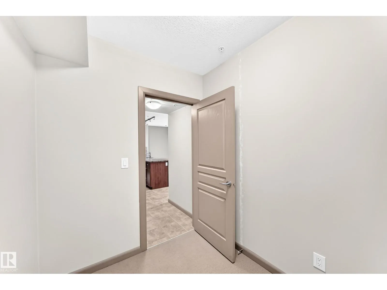 #207 500 PALISADES WY