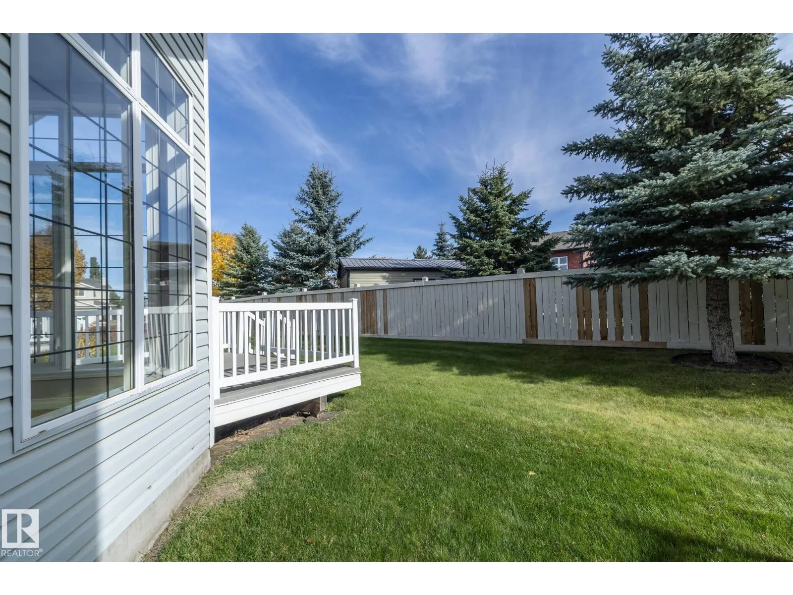 2 BRIARWOOD VG