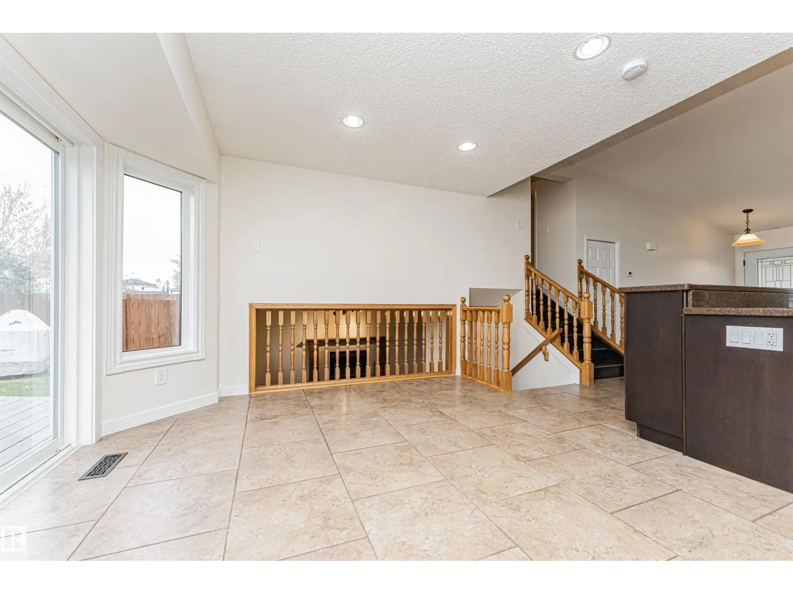 18 ABERDEEN WY