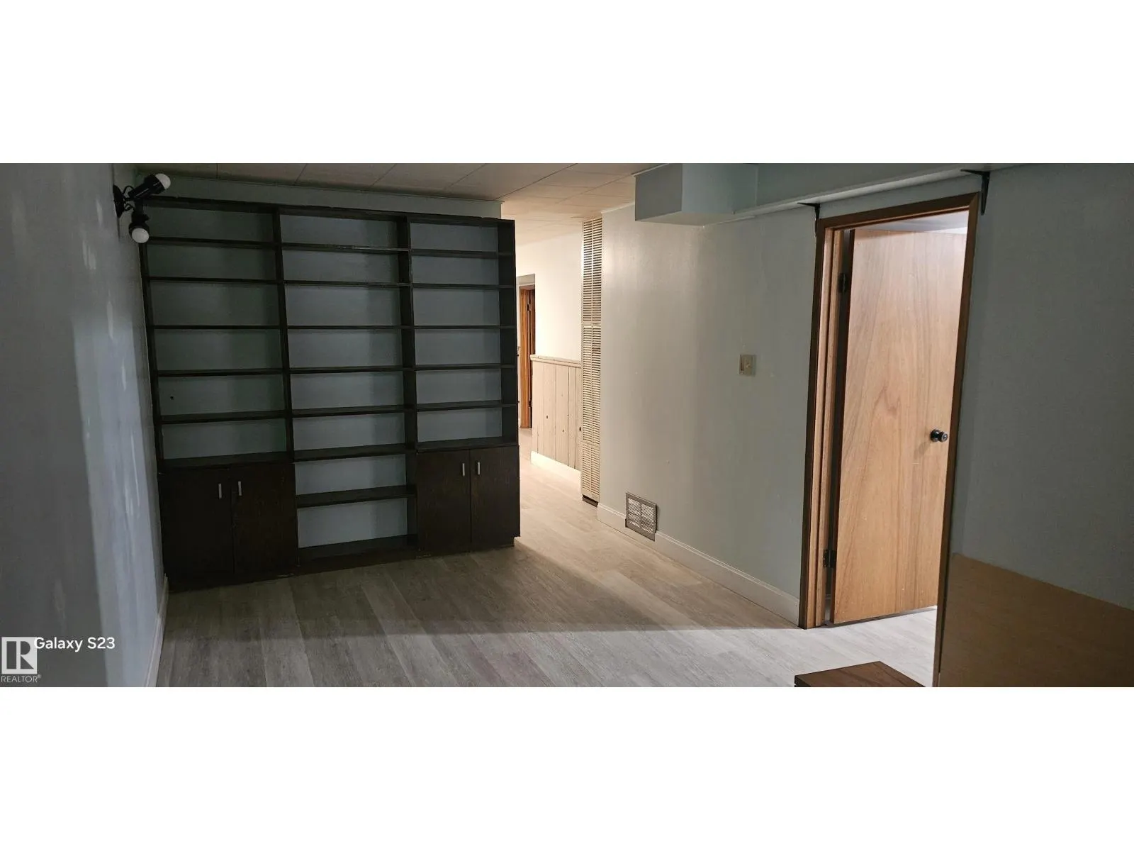 2 Wren CR
