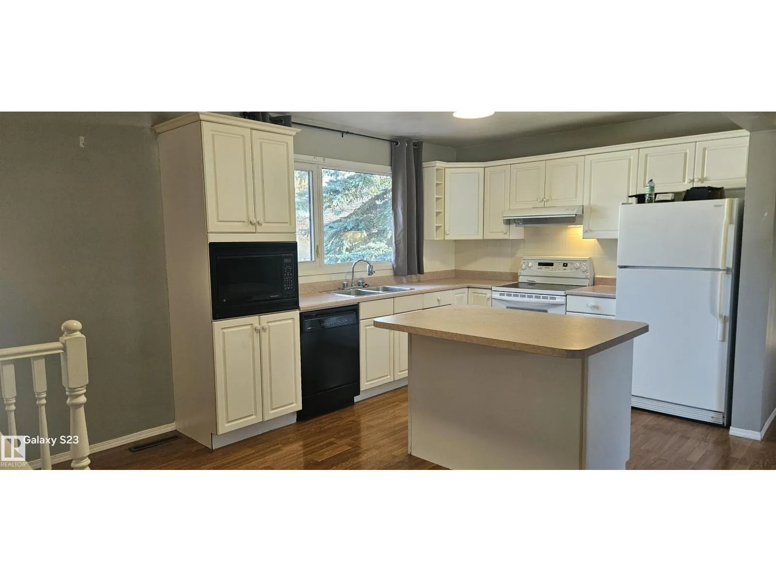 2 Wren CR