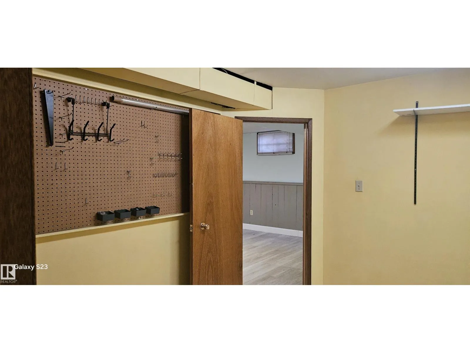 2 Wren CR