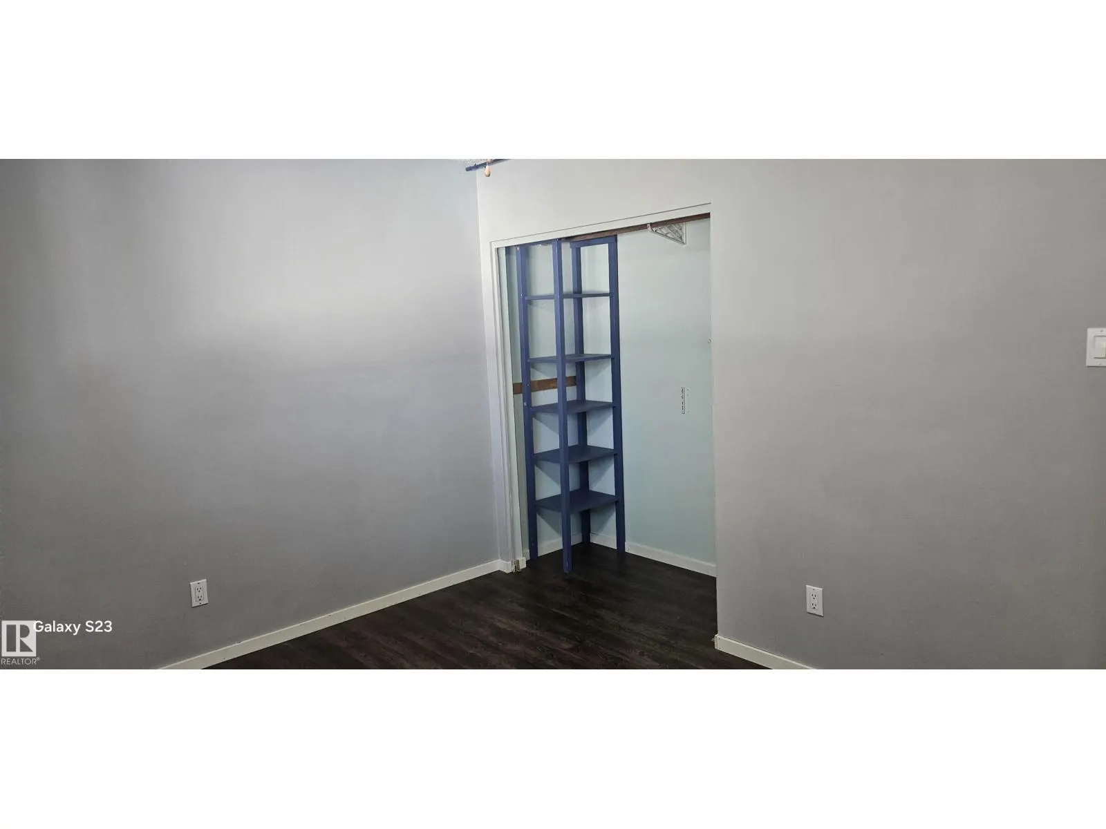 2 Wren CR