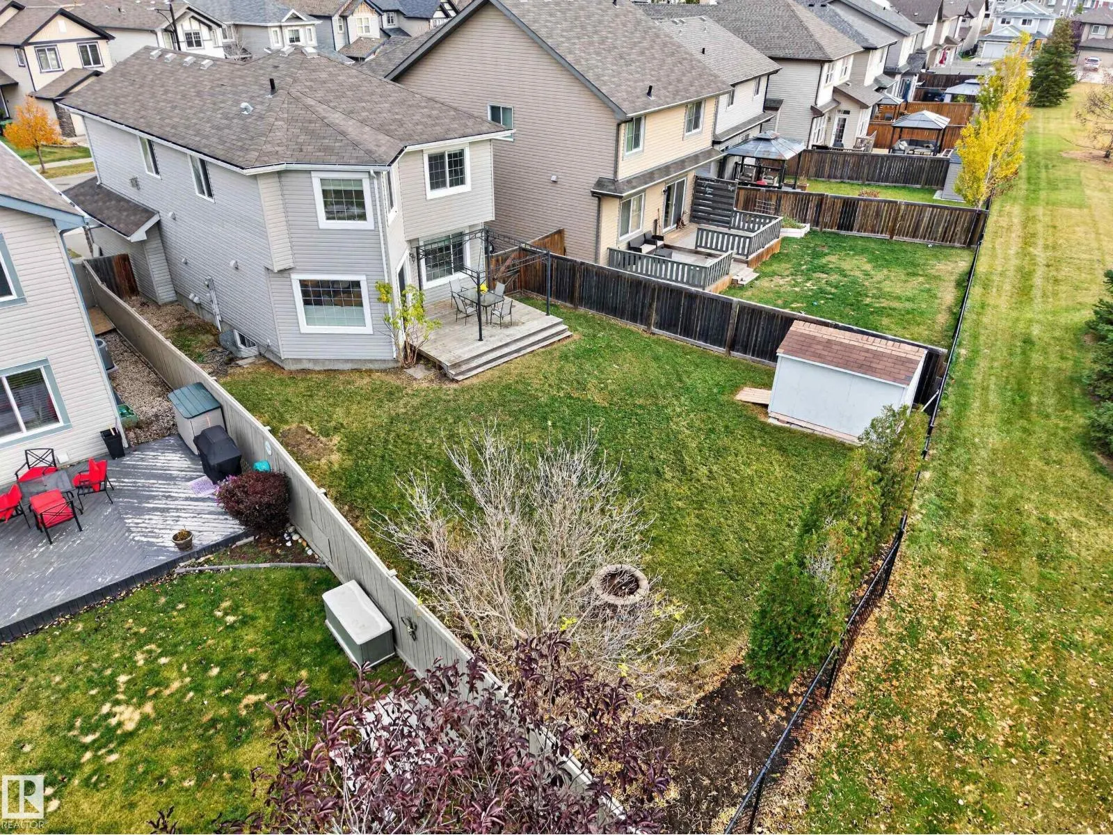7 BREMNER CR