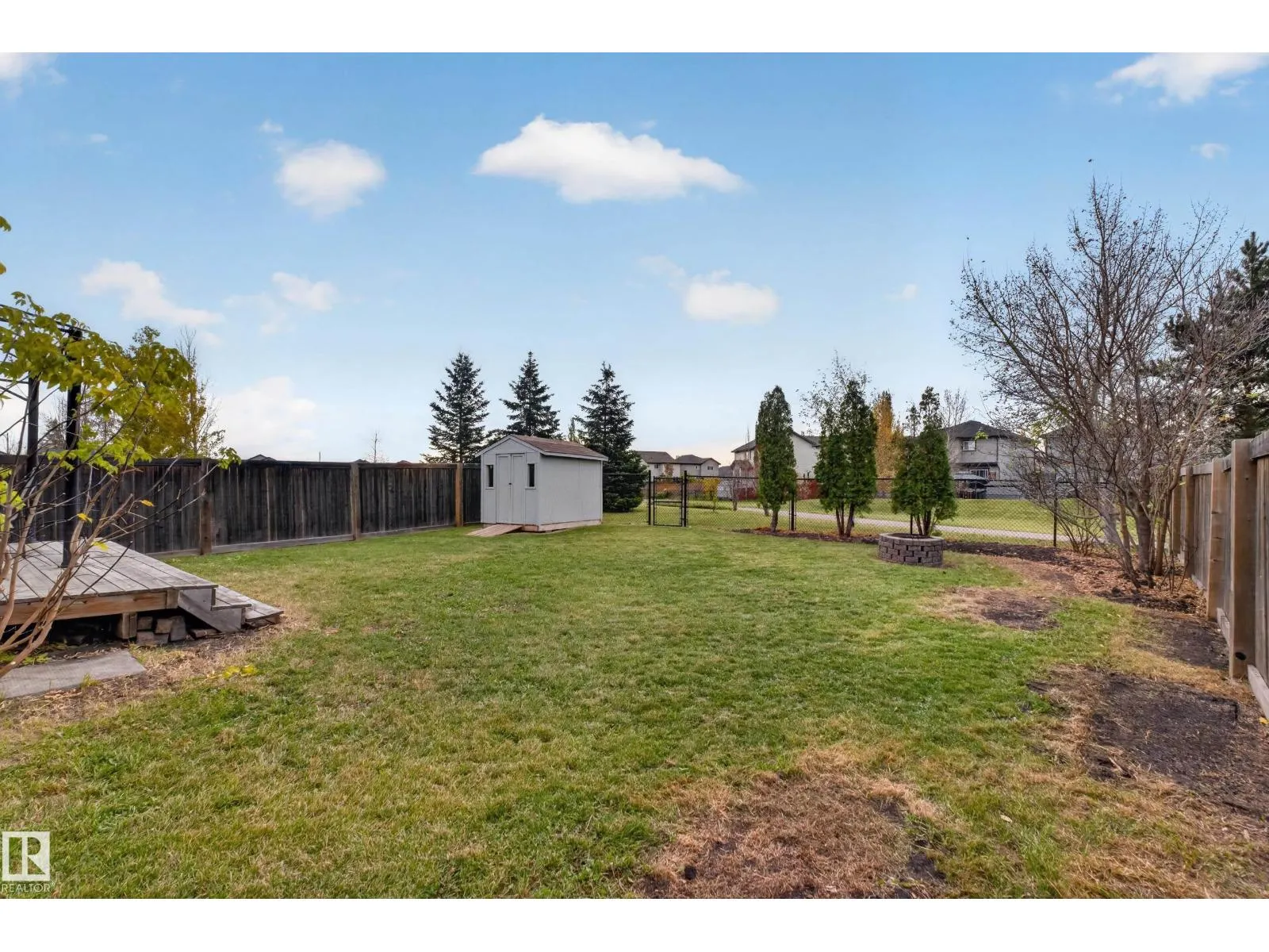 7 BREMNER CR