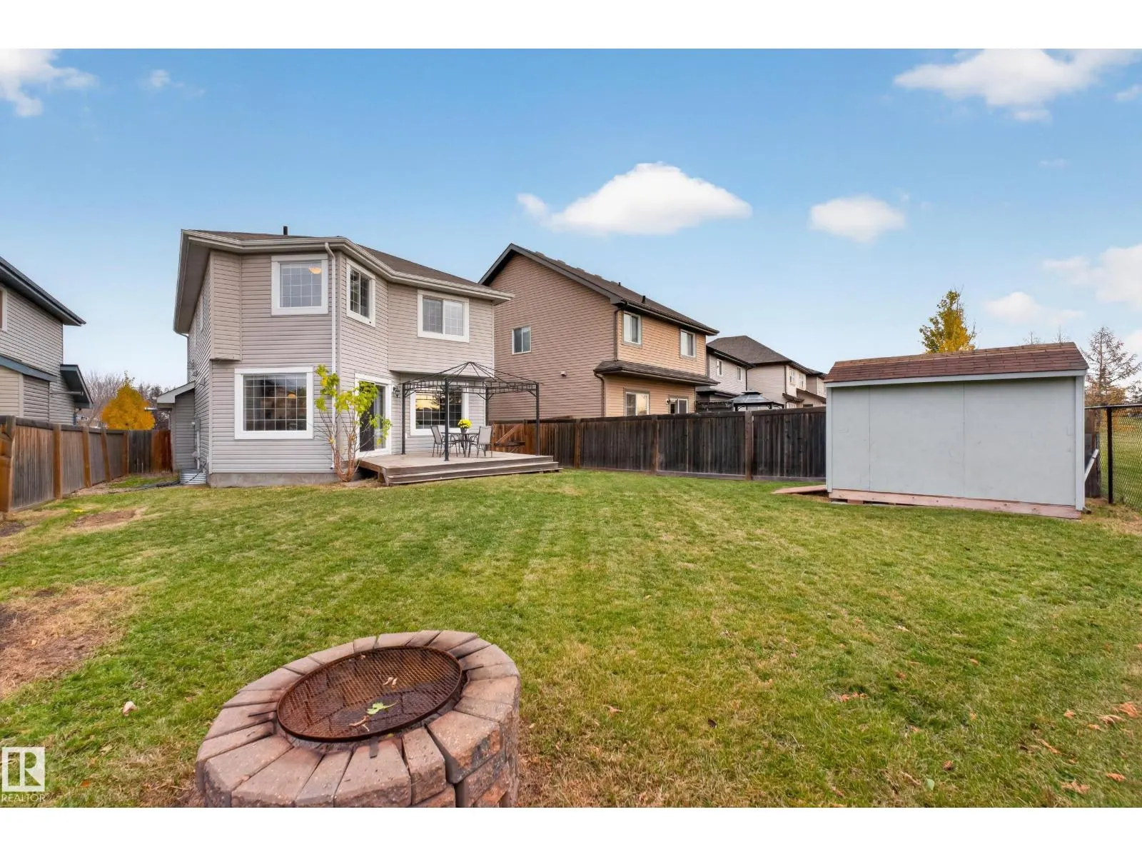 7 BREMNER CR