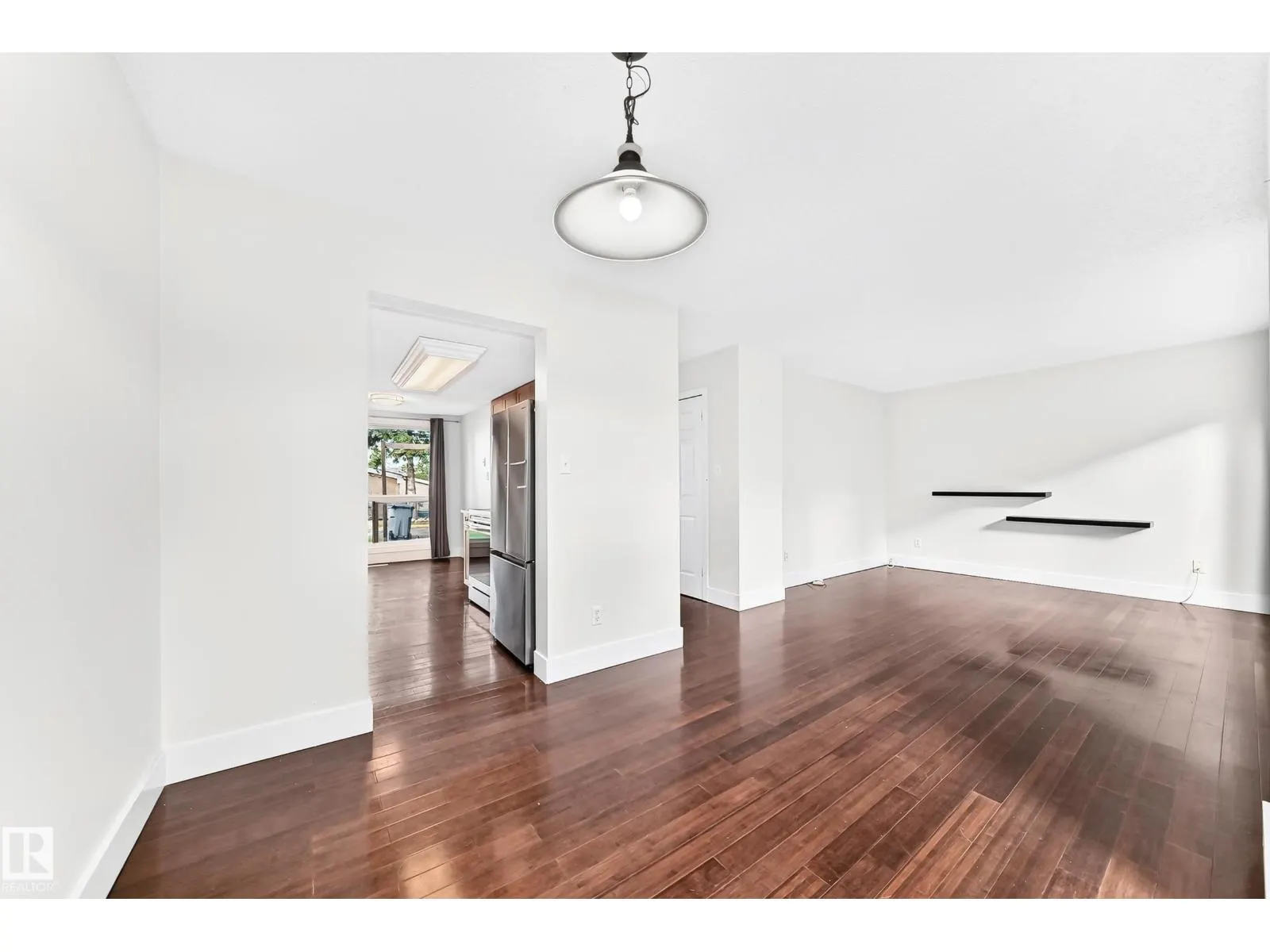246 Grandin VG