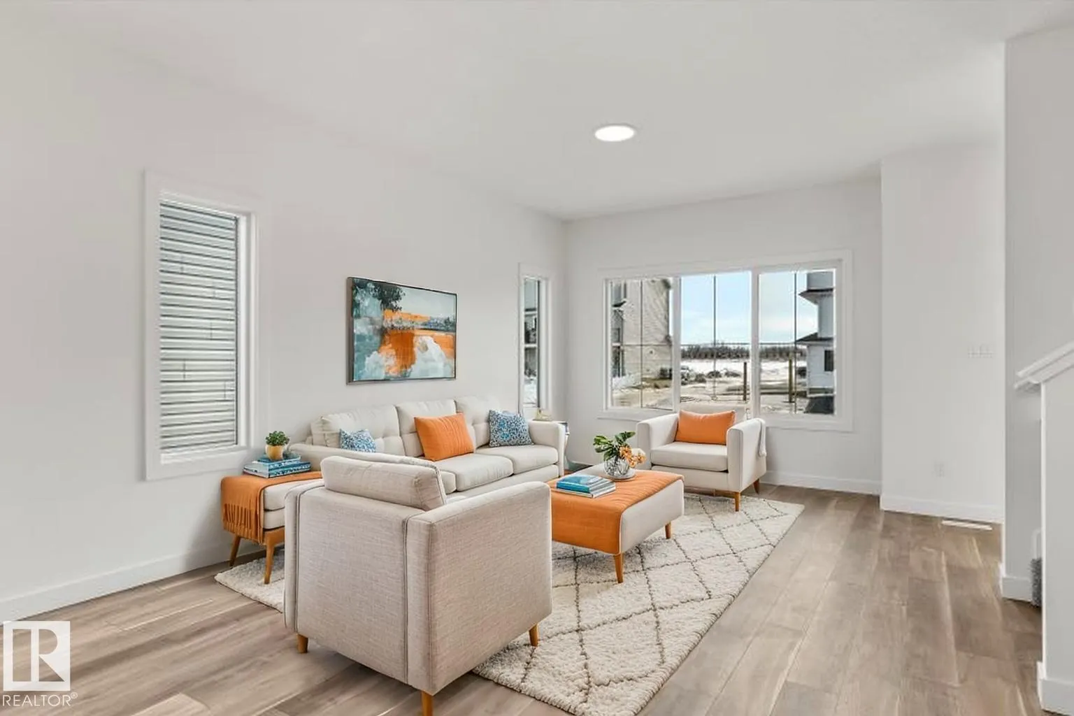 1216 MCLEOD AV