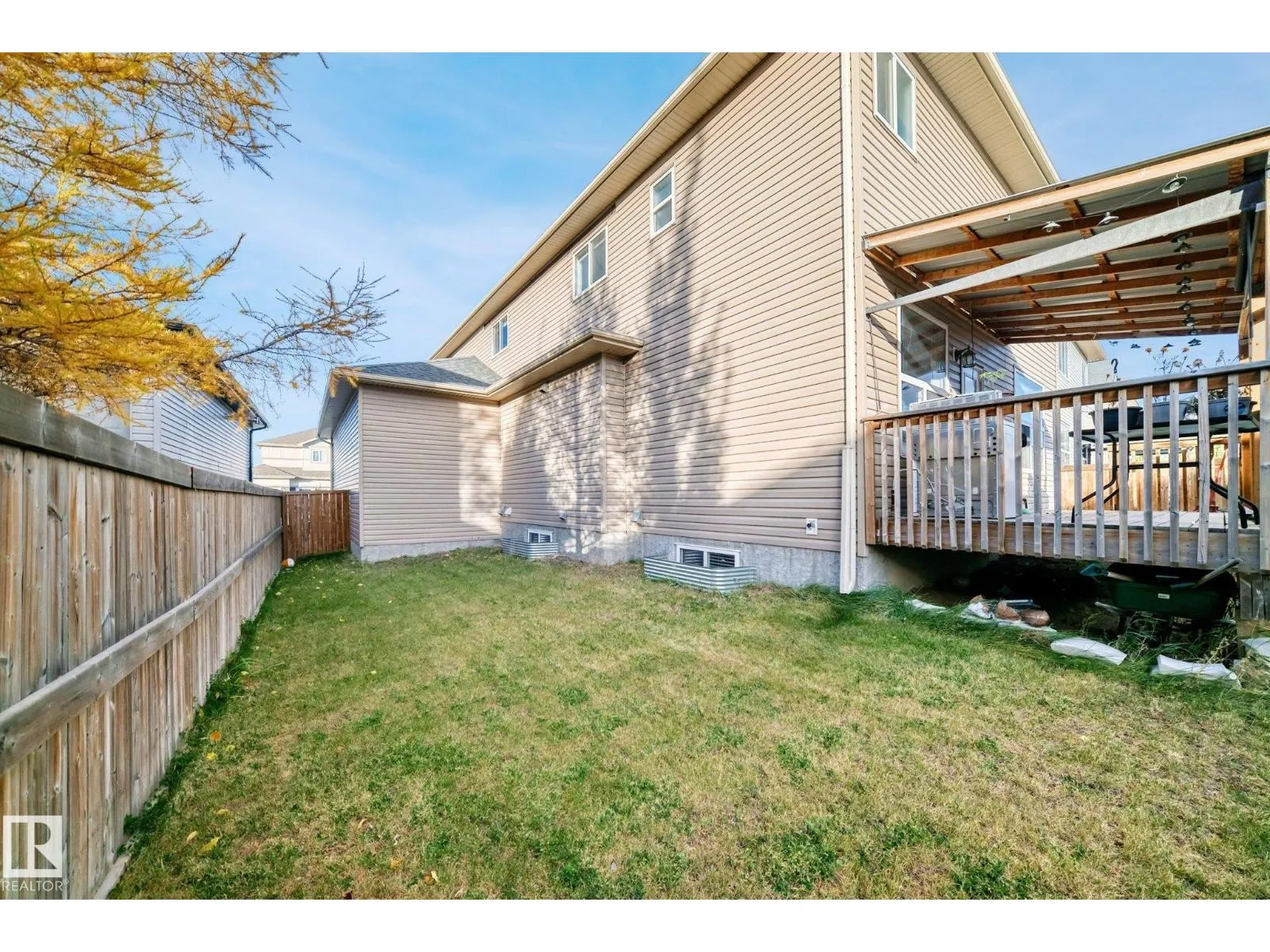 69 CARAGANA WY