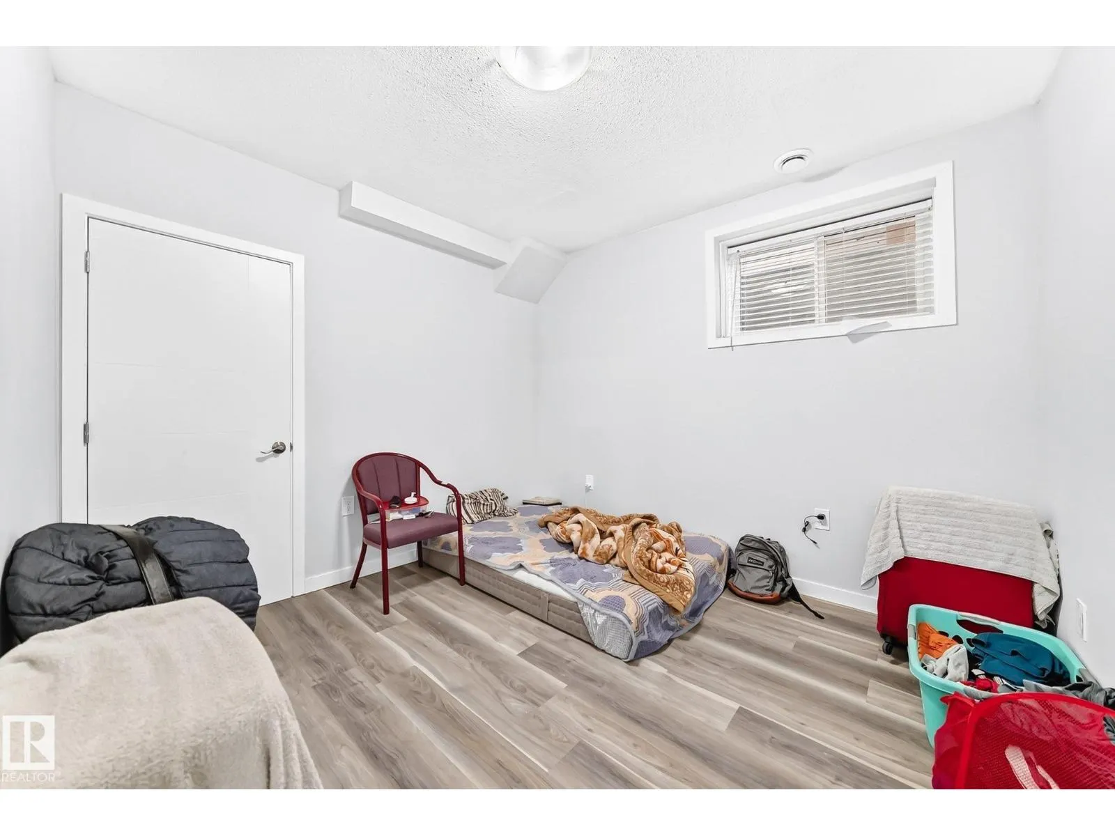69 CARAGANA WY