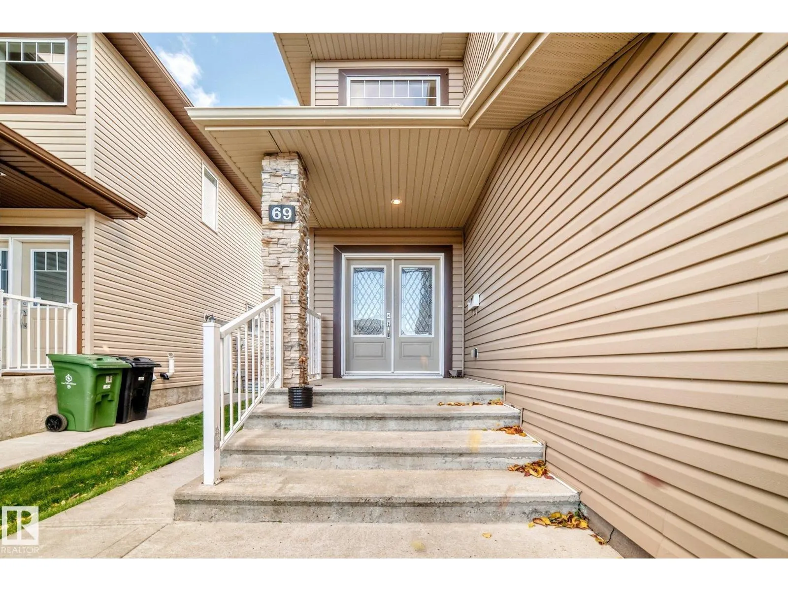69 CARAGANA WY
