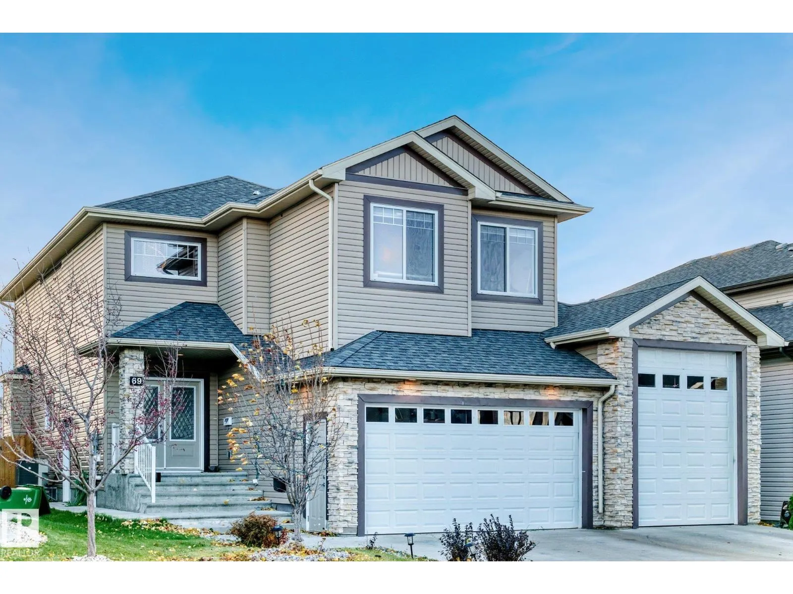 69 CARAGANA WY