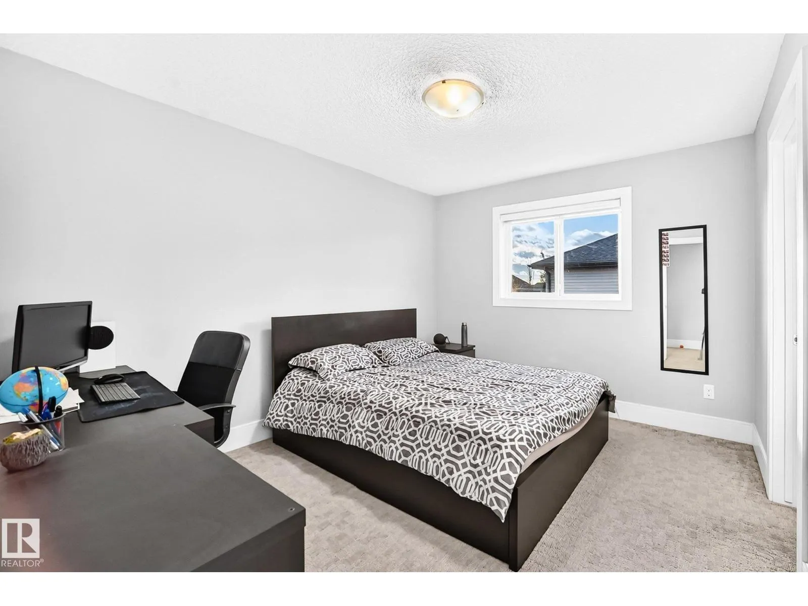69 CARAGANA WY
