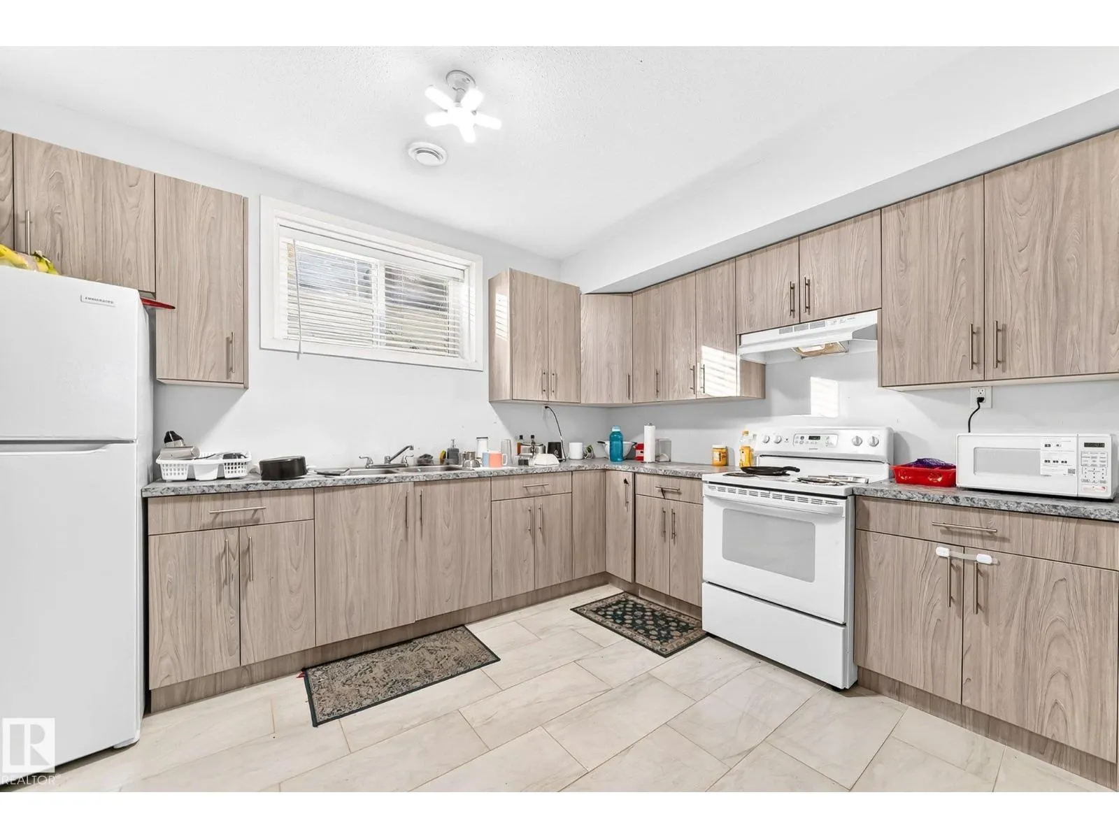 69 CARAGANA WY